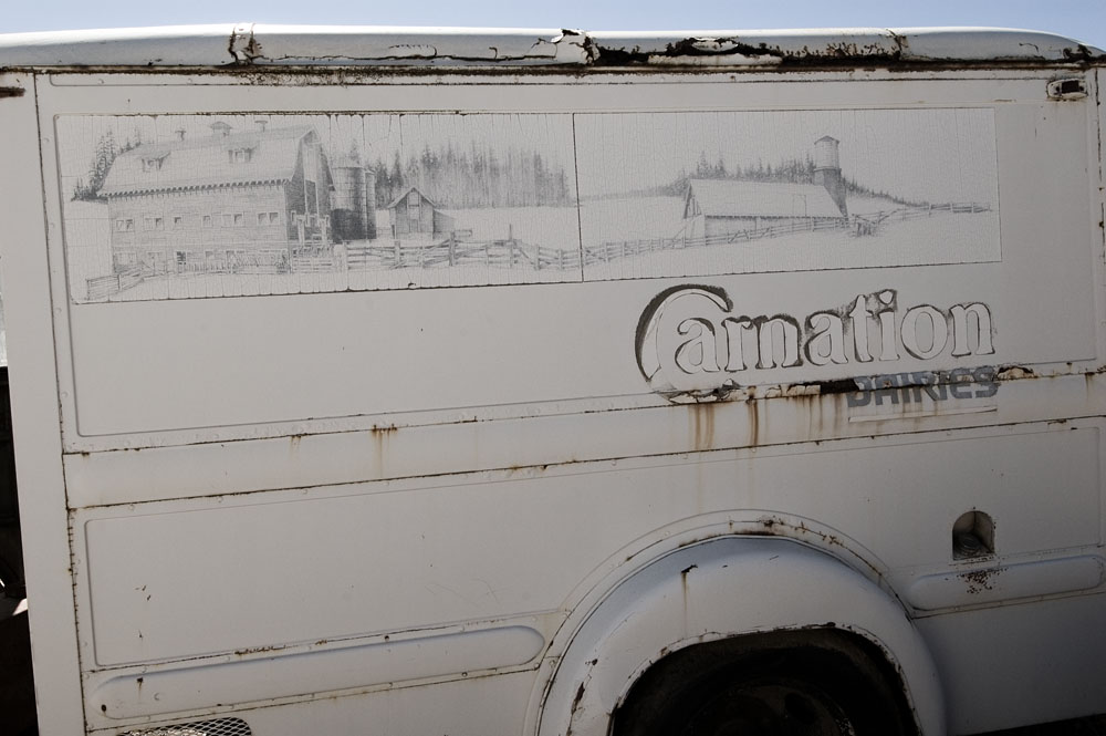 Milk Delivery Artwork The artwork on the side of this old milk delivery truck is breathtaking.